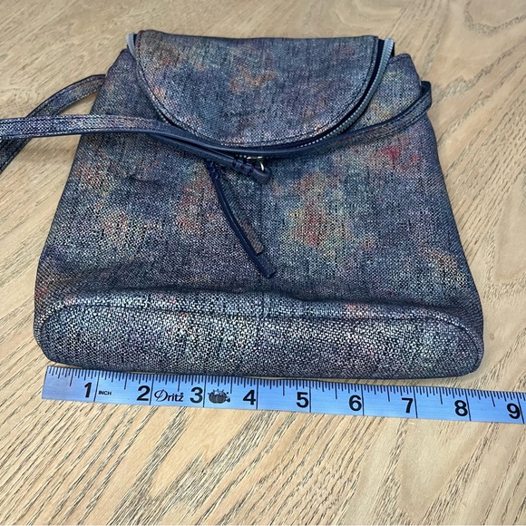 NWT American Leather Co. Hampton Large Zip Around Crossbody Indigo Multi Blue - Picture 7 of 10